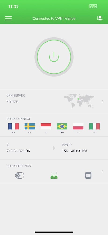 L’écran d’accueil de Private Internet Access sur iPhone en français.