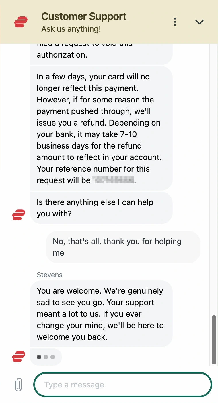 Il supporto tramite chat live di ExpressVPN conferma il nostro rimborso